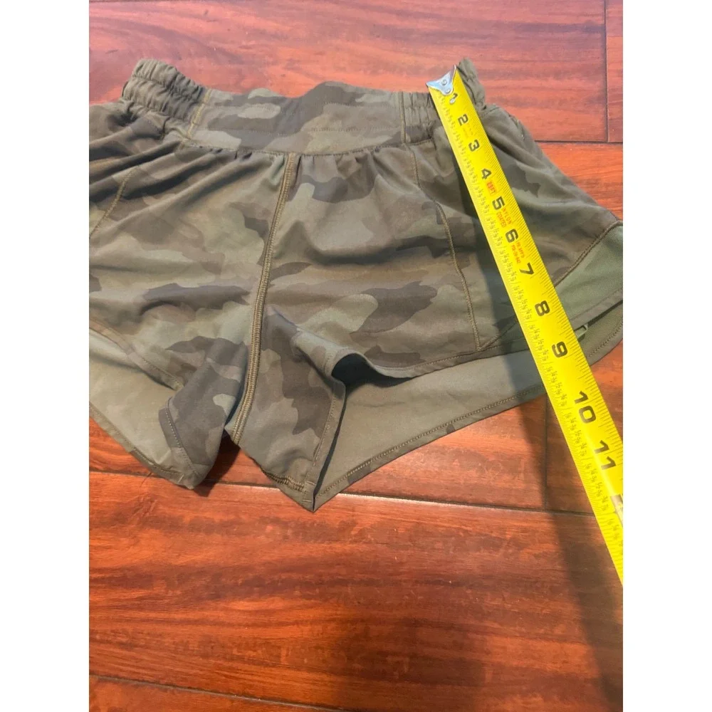 Lululemon Hotty Hot Shorts Size 4 Heritage Camo Green Running Athletic Lined